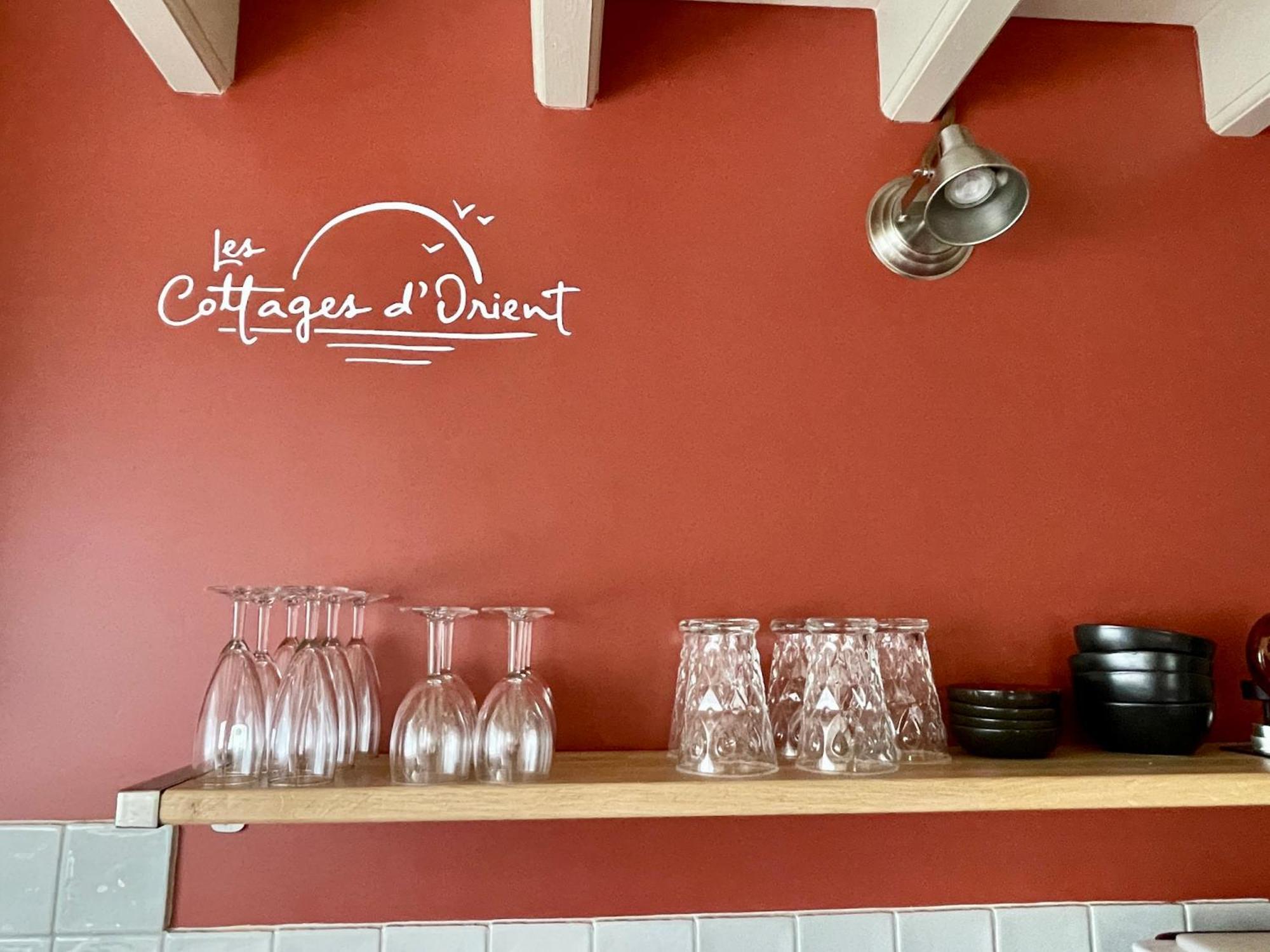 Les Cottages D'Orient Gite Boutique Мениль-Сен-Пер Экстерьер фото